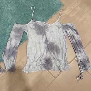American Eagle Soft & Sexy Cold Shoulder Top